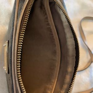 Michael Kors Cross  Body